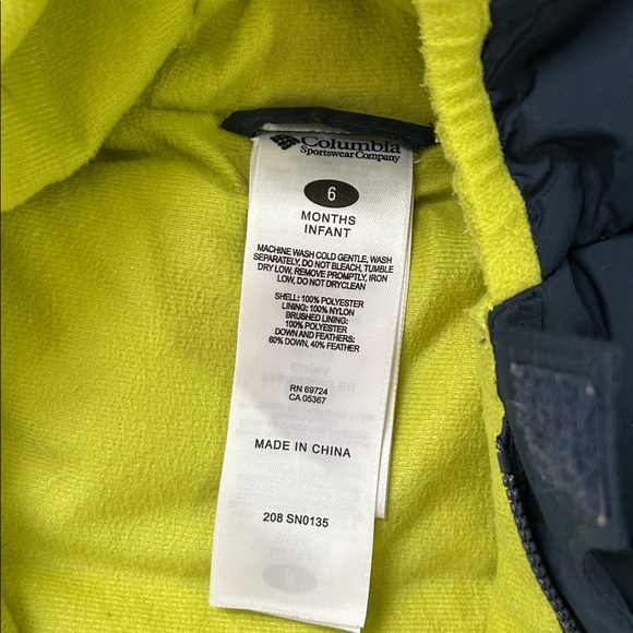 Columbia Down Filled Snowsuit size 6 months - Picture 3 of 6